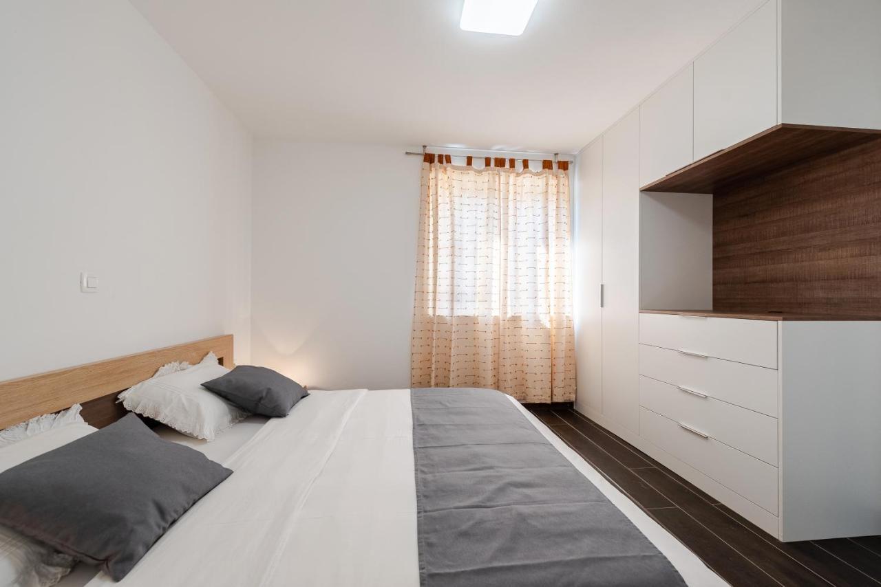 Villa Charm Ткон Экстерьер фото